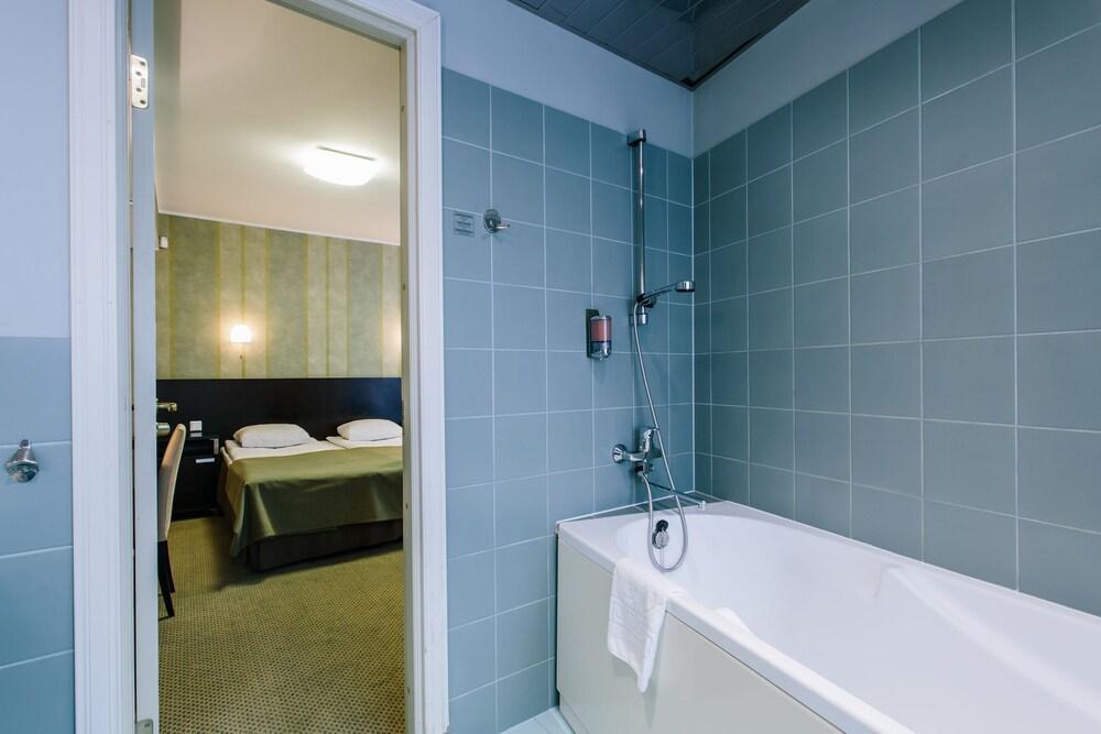 Hestia Hotel Maestro Old Town Tallinn Exterior foto