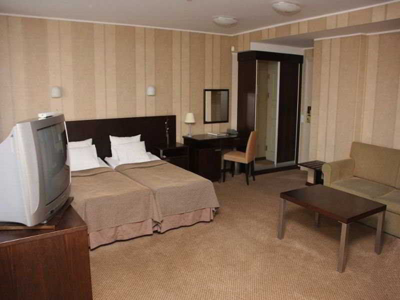 Hestia Hotel Maestro Old Town Tallinn Exterior foto