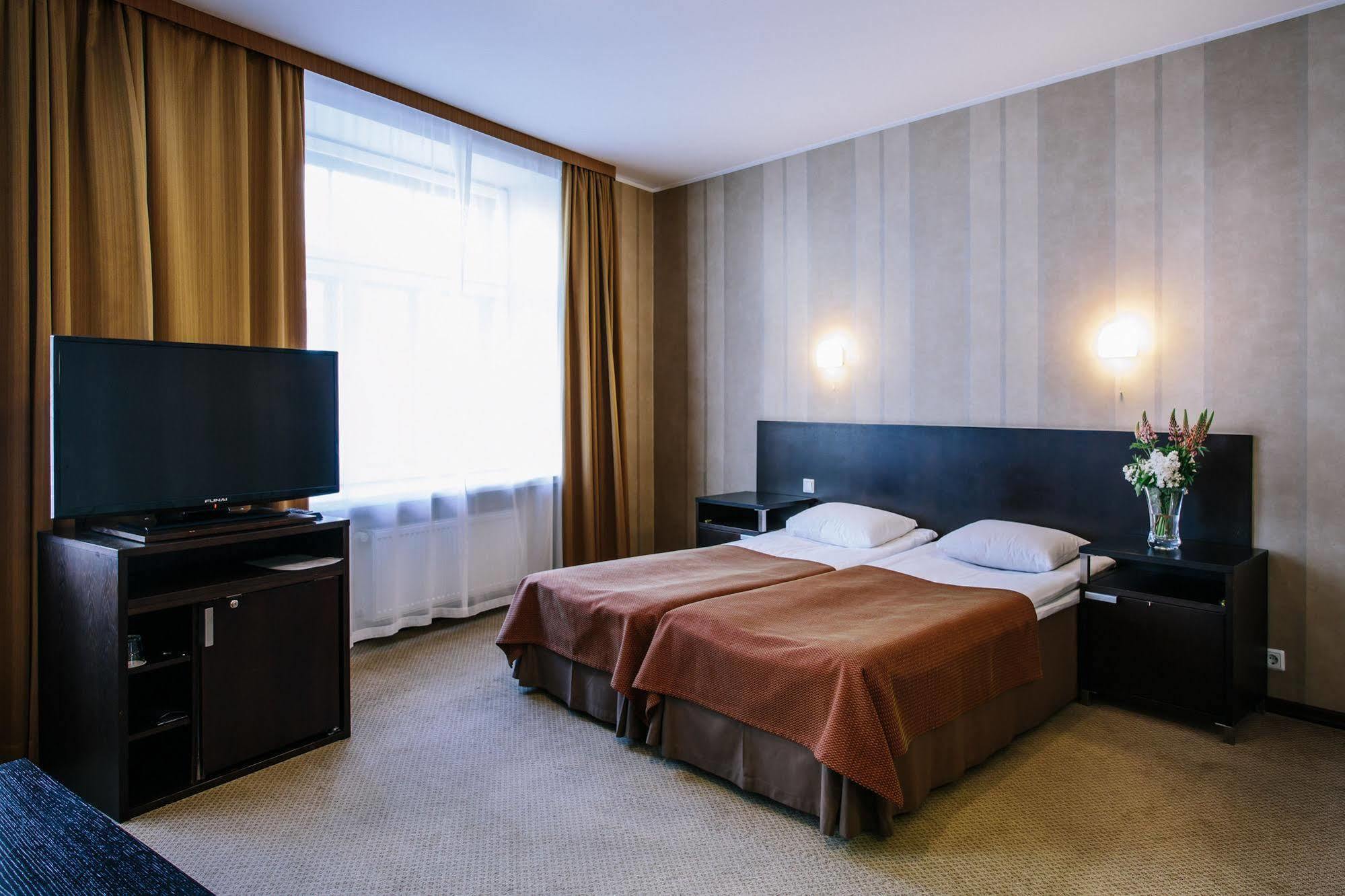 Hestia Hotel Maestro Old Town Tallinn Exterior foto